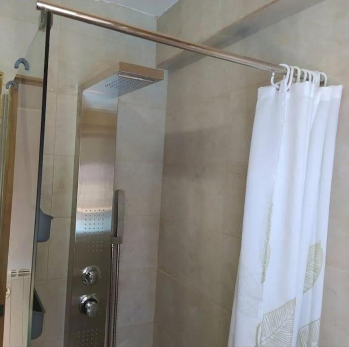 Apartamento Acogedora Casita Loft De Piedra Con Piscina Compartida Becerril de la Sierra Exterior foto
